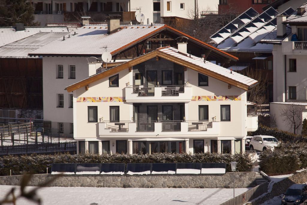 Apart Alpen Royal Nauders Dış mekan fotoğraf